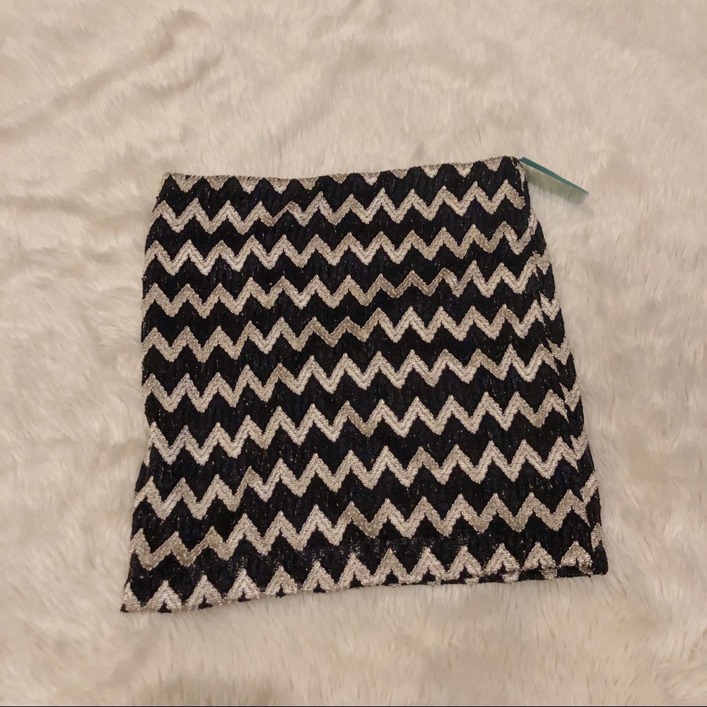 NWT Rhapsodielle Chevron Mini Skirt